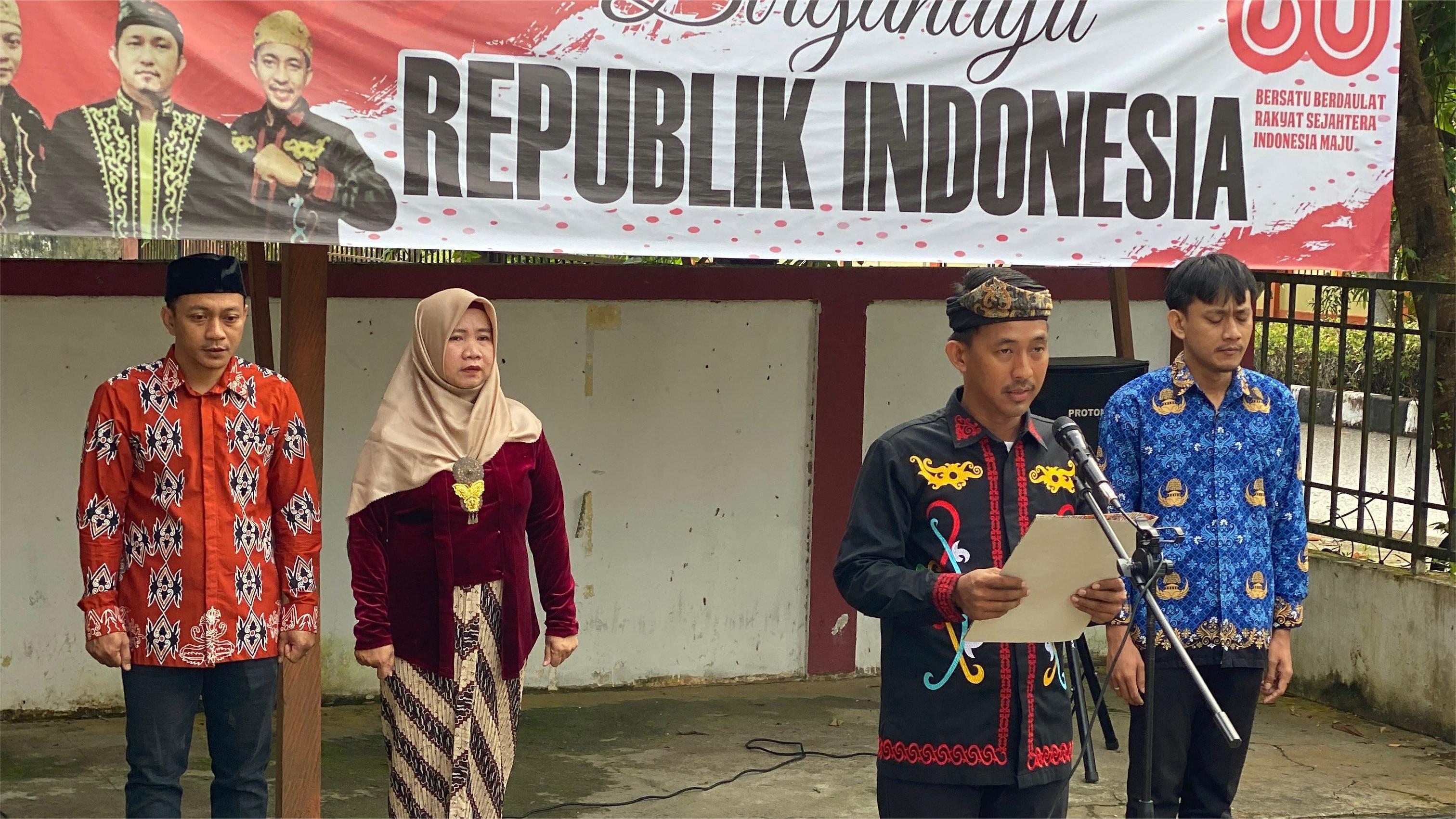 Anggota Bawaslu Nunukan Tusriadi menjadi inspektur upacara pada Upacara Peringatan Hari Kemerdekaan Republik Indonesia ke 80 pada 17 Agustus 2025