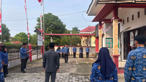 Upacara Bendera HUT 81 RI Bawaslu Nunukan